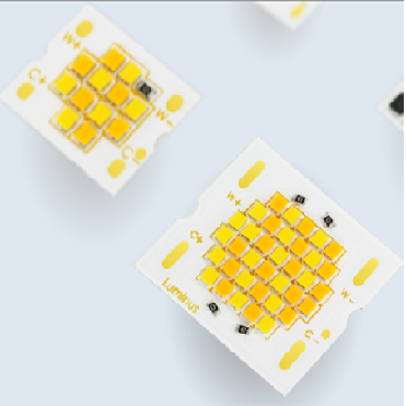 定制調光IC與符合LM80認證光源的集成適配市面絕大多數調光器90 & 97 CRI，3000K-1800K調光92CRI， 4000K-2700K調光兩種調光特性，線性變化及模擬鹵素燈色容差小于3步，熱態分光